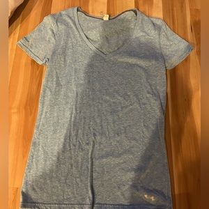 Women’s Underaromour Vneck